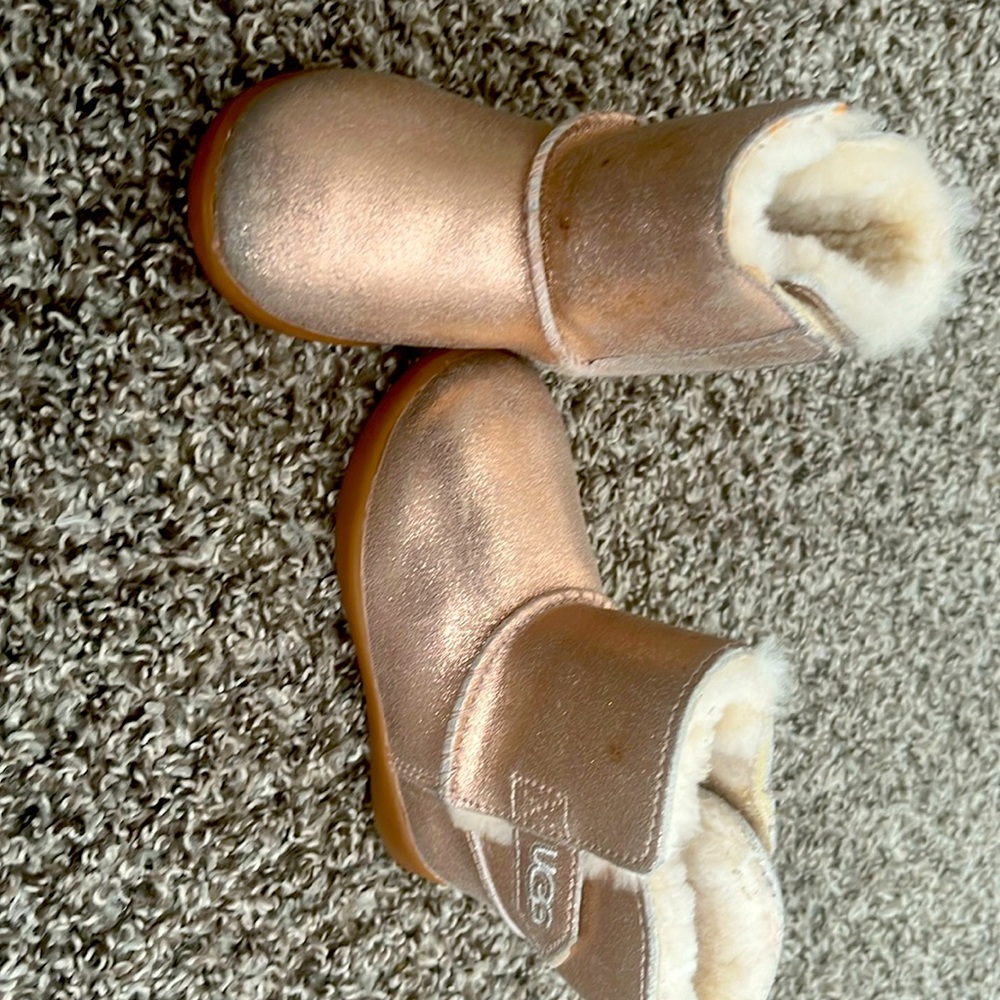 Kids uggs